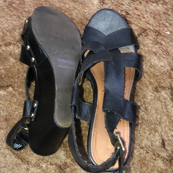 Wedges - Picture 3 of 3